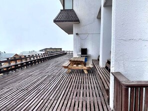 Unclassified image, 3 of 15, button - Ski-in/Ski-out convenience with epic sunsets (Región Metropolitana)