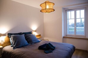 3 bedrooms, free WiFi, bed sheets - La Maison des Maraichers - The city in the country (Colmar)