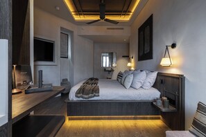 Unclassified image, 5 of 42, button - Wabi-Sabi Hôtel Lorrain (Nice)