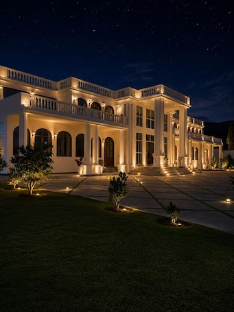 Front of property. Mansión Altamirano