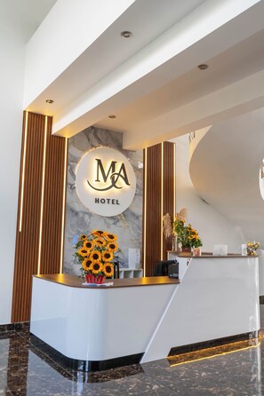 Lobby - Mansión Altamirano (Talavera)