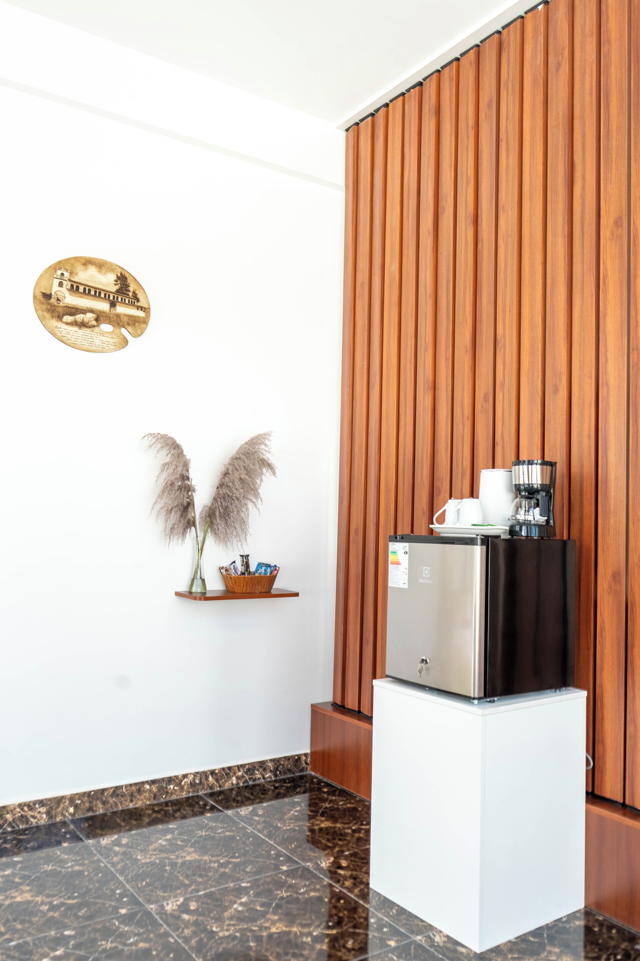 Junior Suite, Patio, Pool View | Interior