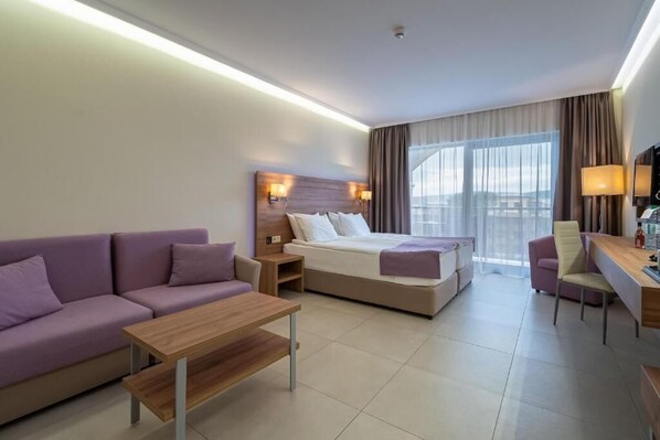 Comfort Double or Twin Room, Balcony