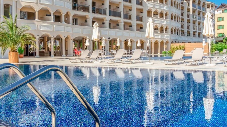 Belvedere Alexandria club hotel