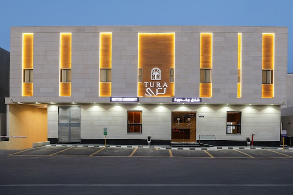 Fachada de la propiedad