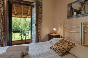 Unclassified image, 4 of 12, button - Vrbo Property (Gaville)