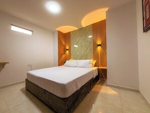 Imagen sin descripción, 4 de 12, botón