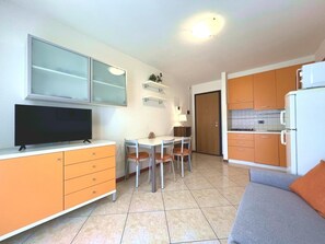 Apartment, 1 Bedroom, Terrace, City View | Room amenity - Sweet Holiday Hideaway in Grado for Four Guests (Grado)