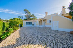 Exterior - Vivenda Liberdade, fabulous 3 bedroom villa in tranquil setting (Carvoeiro)
