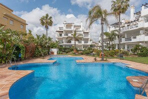 Pool - Apartment '203 Arruzafa Sea View' with Sea View, Wi-Fi and Air Conditioning (Las Lagunas de Mijas)