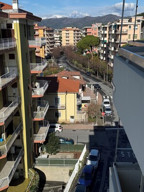 Unclassified image, 4 of 23, button - Fronte mare con terrazza per Tramonti top (Marina di Andora)