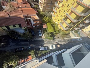 Unclassified image, 3 of 23, button - Fronte mare con terrazza per Tramonti top (Marina di Andora)