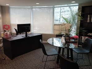 Lobby - Modern Living Meets Natural Serenity (Toronto)