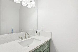 Uklassifisert bilde, 5 av 42, knapp