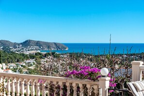 Property grounds - Villa rental in Moraira, MIMOSA (Moraira)
