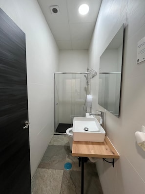 Unclassified image, 5 of 6, button - Hostal Bernabeu 2 (Madrid)