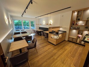 Dining - Hotel Wilms (Cologne)