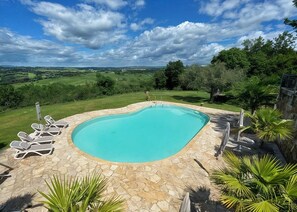 Pool - La Pietra Dorata house with pool in the beautiful hills of Siena in Tuscany (Rapolano Terme)