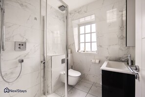 House - 5 Mins Walk to Bond Street Marylebone Townhouse (London)