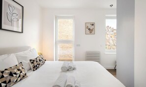 4 bedrooms, Internet - 1 Min Walk to Euston Station Luxury Townhouse (London)