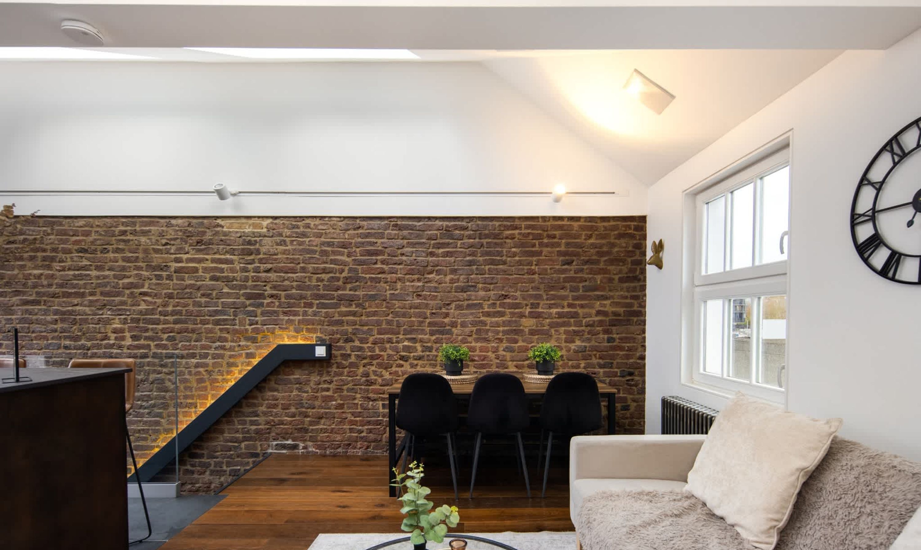 House | 4 bedrooms, Internet