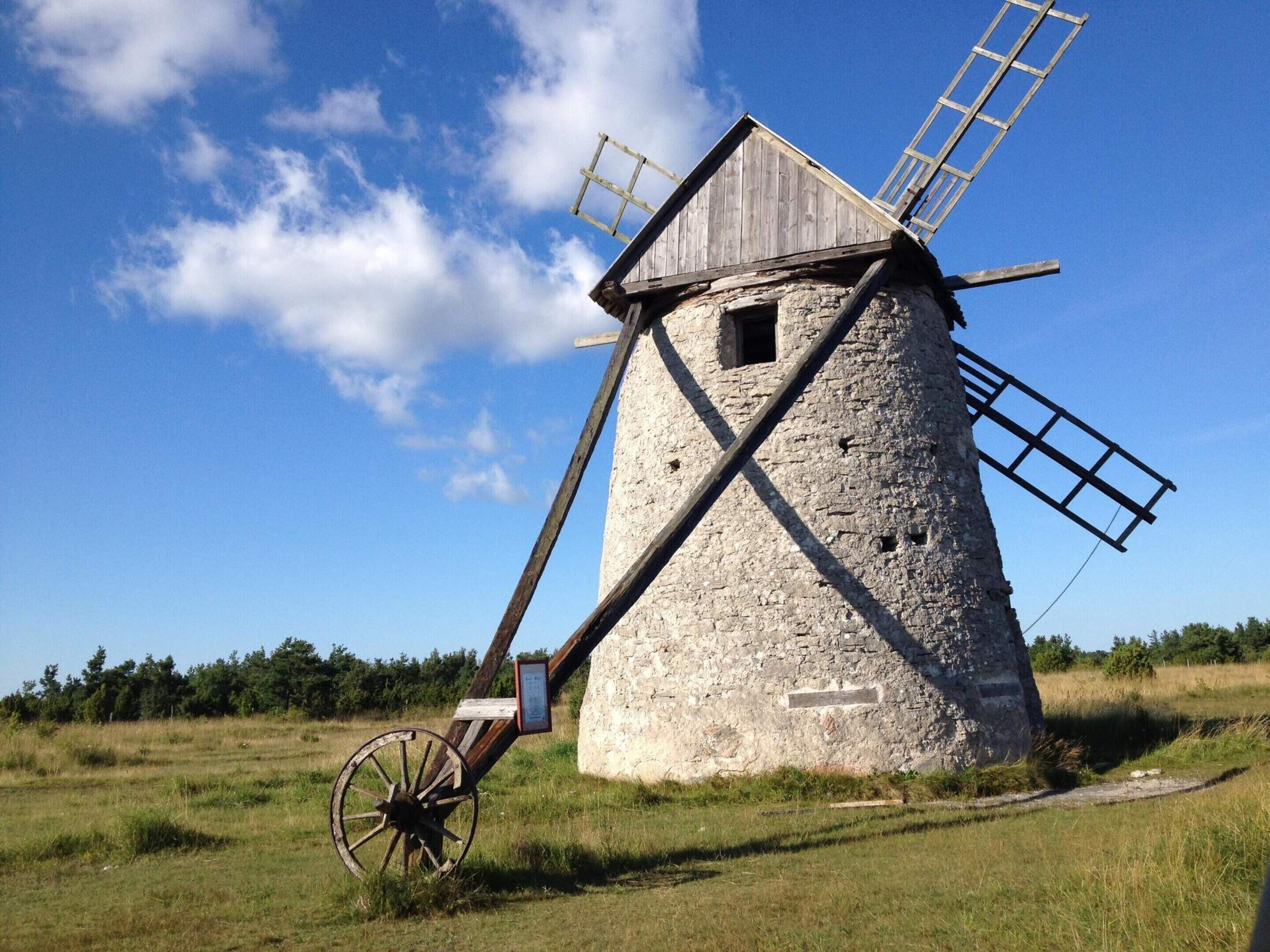 مكان جذب سياحي