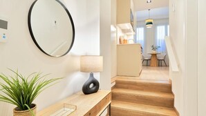 Ảnh chưa phân loại, 2 trong số 29 ảnh, nút