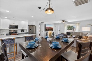 Dining - 3BR NEW Modern Phoenix Stay with Hot Tub & Near Spring Training! (Phoenix)