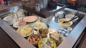 Café da manhã continental grátis todos os dias