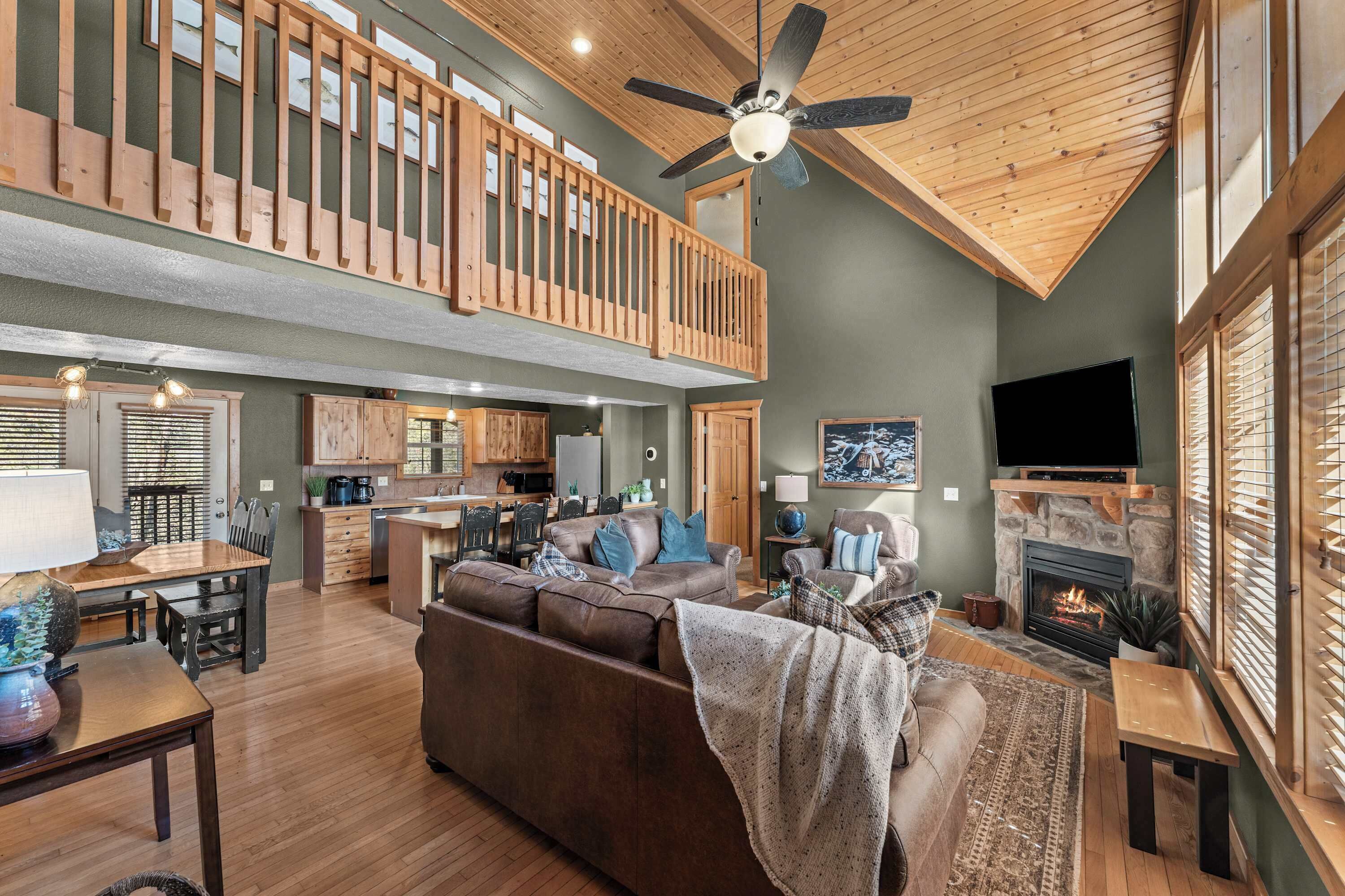 TV, fireplace, offices