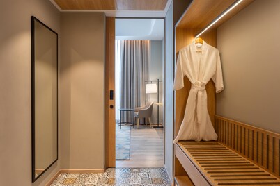 Park Inn By Radisson Jabalpur