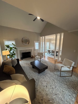 Printers - Abbeys at WestLake , Wonderful 3-bedroom house with AC in charming Martinez. (Martinez)