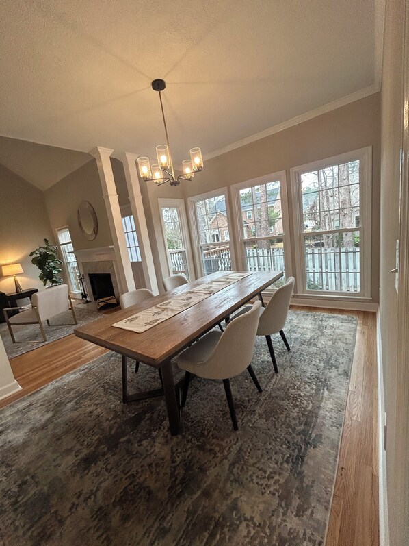 Interior - Abbeys at WestLake , Wonderful 3-bedroom house with AC in charming Martinez. (Martinez)