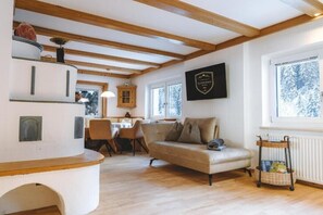 TV, fireplace - Alpen Haus Maria/Two-room apartment (Viehhofen)