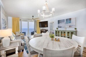Appartamento, letti multipli (Emerald Beach 2030) | Ristoranti
