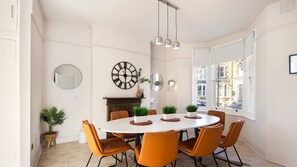 Ferienhaus | 4 Schlafzimmer, Internetzugang