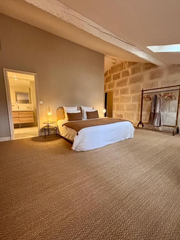 Deluxe Room, City View