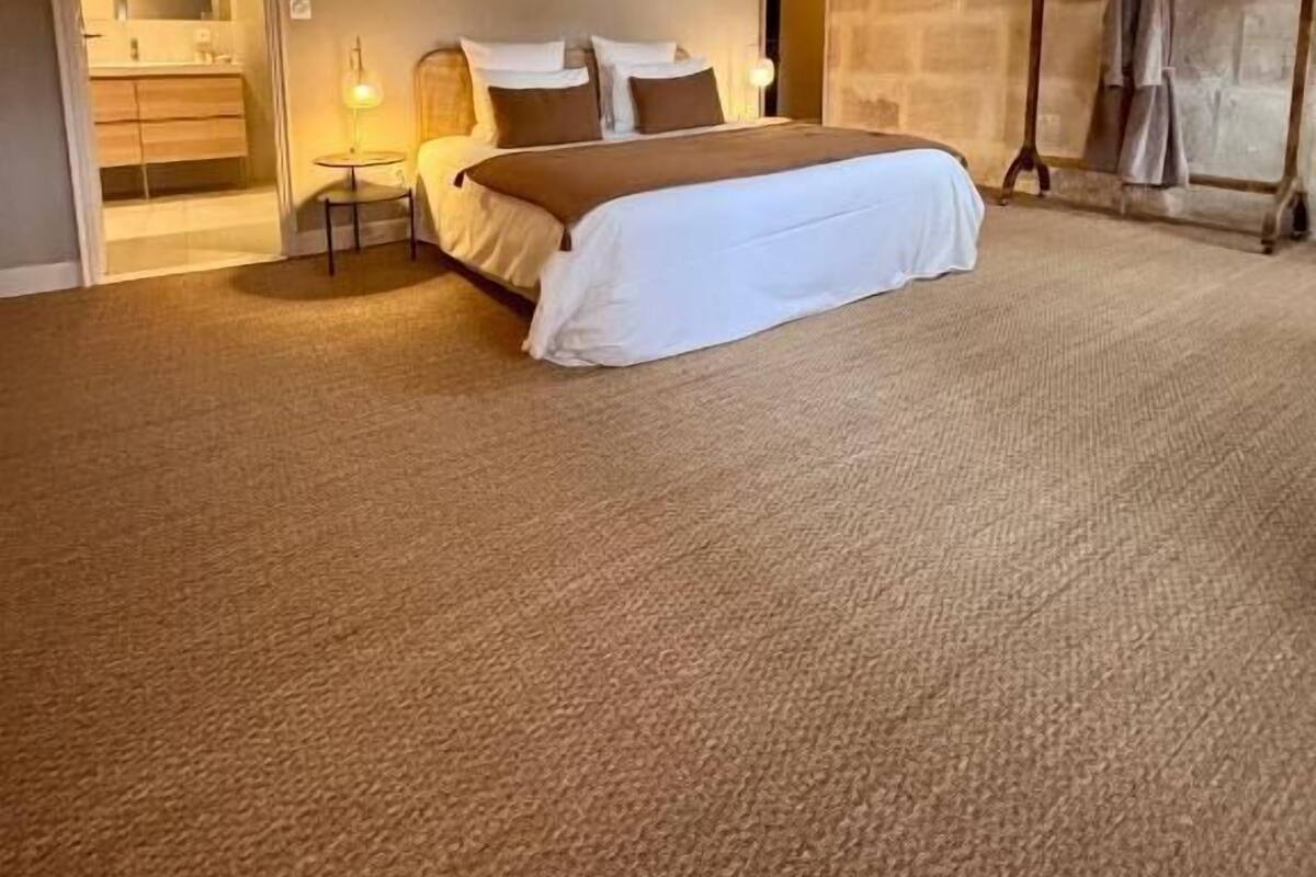 Deluxe Room, City View