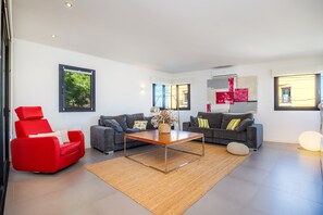 Unclassified image, 2 of 30, button - Holiday Home 'Es Nautic' with Private Terrace, AC and Wi-Fi (Manacor)
