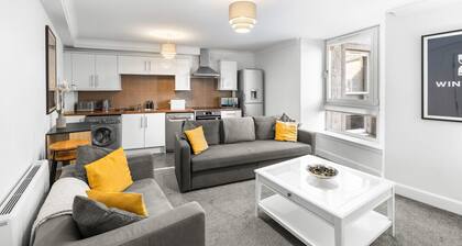 Commercial Street Residence