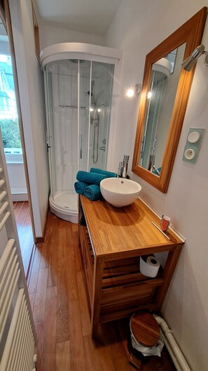 Niet-geclassificeerde afbeelding, 3 van 9, knop