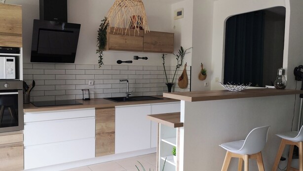 Private kitchen - T2 WITH TERRACE (Rougiers)