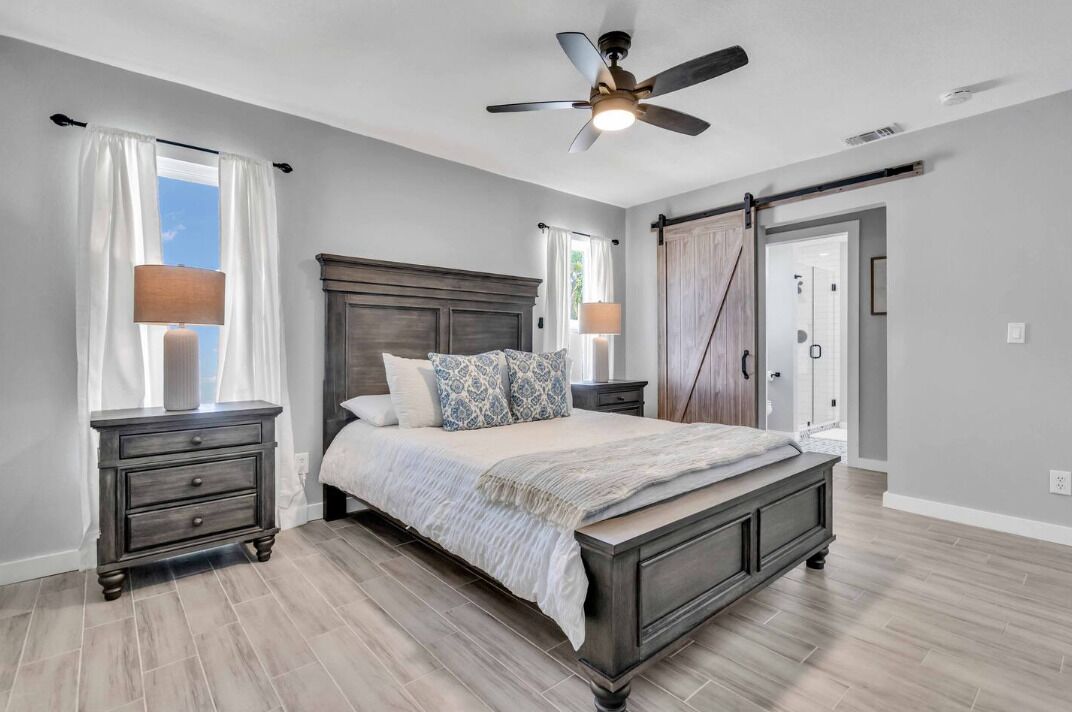 3 bedrooms, iron/ironing board, WiFi, bed sheets