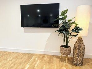 Interior - Scandic House Apartments - Long Term Rental Available (Ulverston)