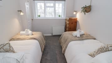 2 slaapkamers, individueel gedecoreerd, individueel gemeubileerd