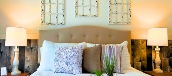 Peaceful ONE-LEVEL 2BR 1.5 BA Condo Near 7 Lakes & Golf in Cherokee Village, AR