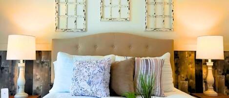 2 bedrooms, iron/ironing board, Internet, bed sheets