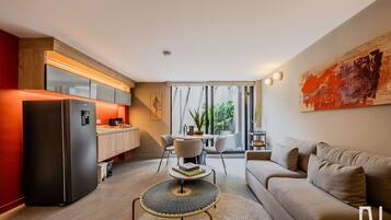 Televisión y oficina