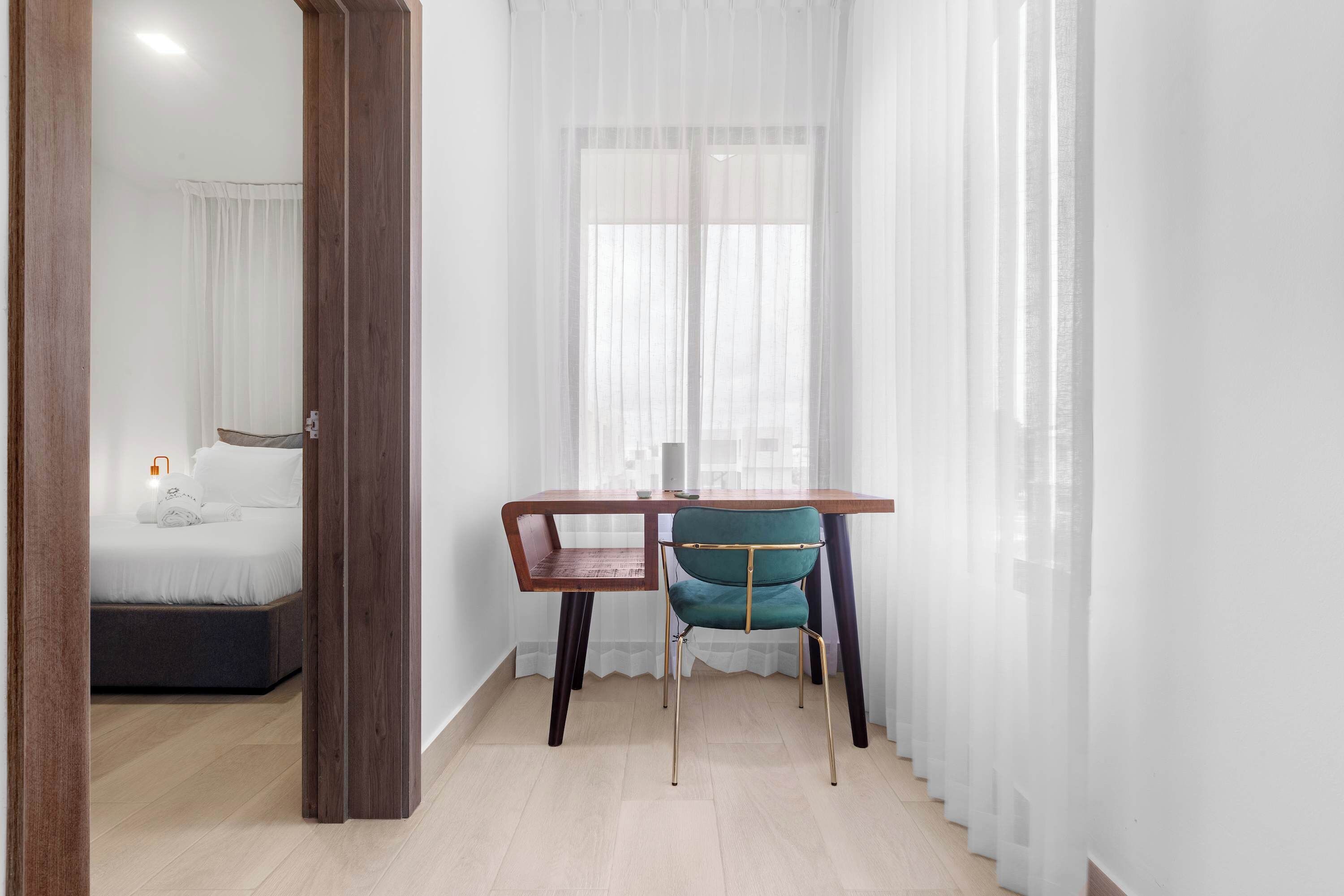 3 bedrooms, desk, iron/ironing board, WiFi