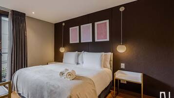 1 slaapkamer, een strijkplank/strijkijzer, wifi, beddengoed